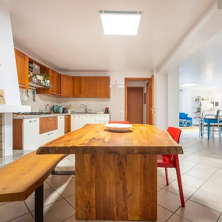 Sant'anastasia Quartu Sant'elena Apartman Su Forti